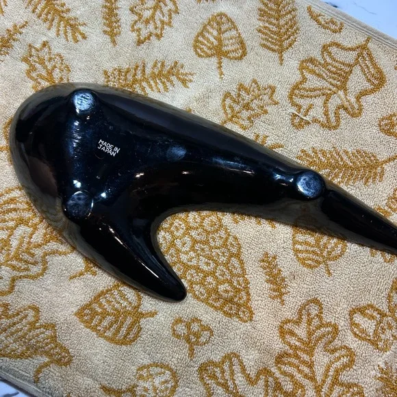 50’s CERAMIC ASHTRAY & LIGHTER Set oxblood MOP inlaid boomerang Japan